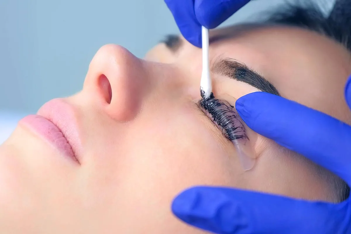 Eyelash Tint