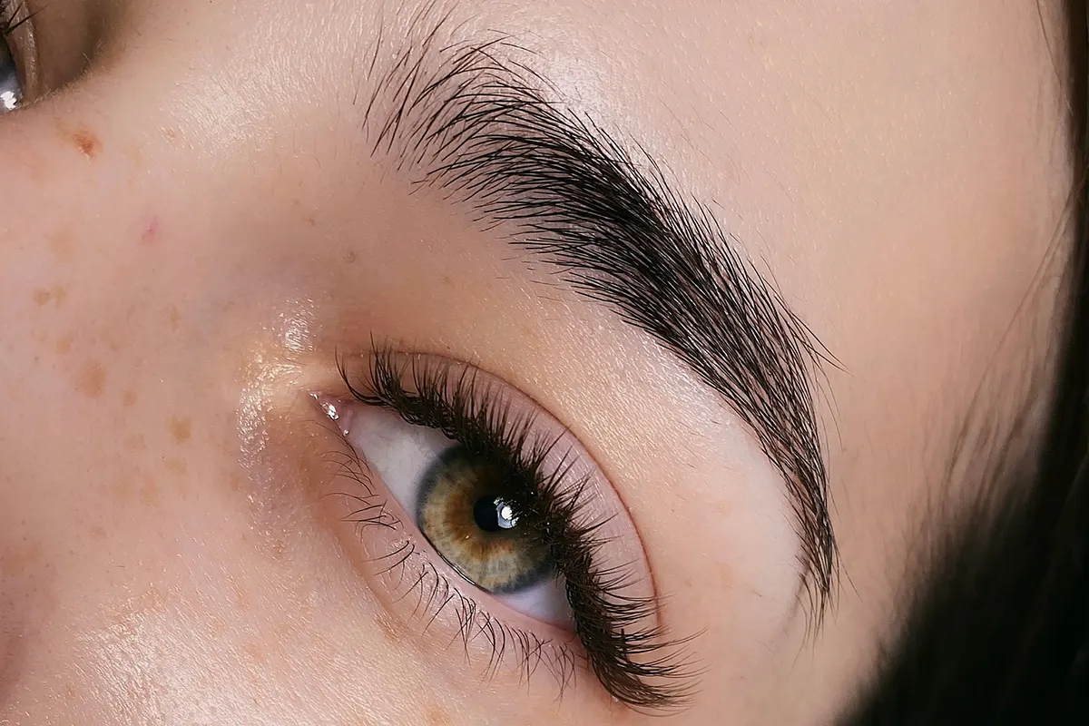 Eyebrow lamination (4)