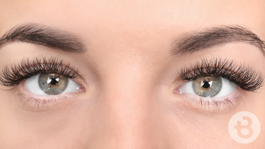 Eyelash Extensions for Beginners